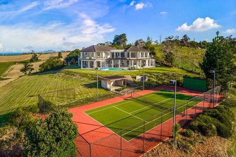 Photo of property in 189 Vaughans Road, Okura, Albany, 0792