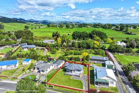 Photo of property in 17 Station Road, Puriri, Thames, 3578