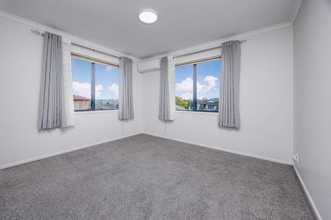 Photo of property in 18 Pitt Avenue, Clendon Park, Auckland, 2103