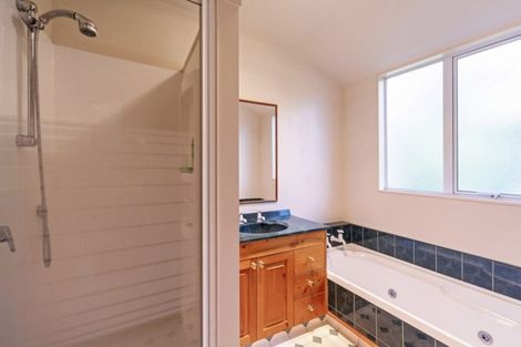 Photo of property in 4 D'urville Rise, Richmond, 7020