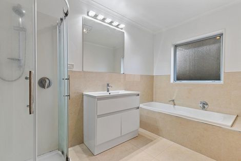 Photo of property in 37 Longbow Terrace, Flagstaff, Hamilton, 3210