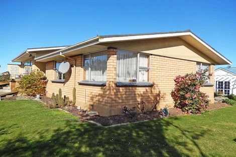 Photo of property in 19 Greta Street, South Hill, Oamaru, 9400