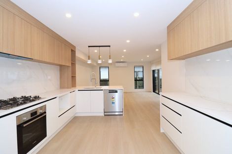 Photo of property in 14a Gulf Crest, Bucklands Beach, Auckland, 2012