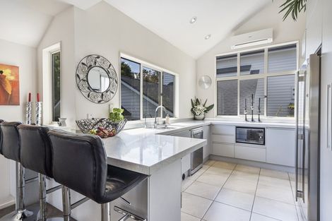 Photo of property in 2/79 Edmund Street, Saint Heliers, Auckland, 1071