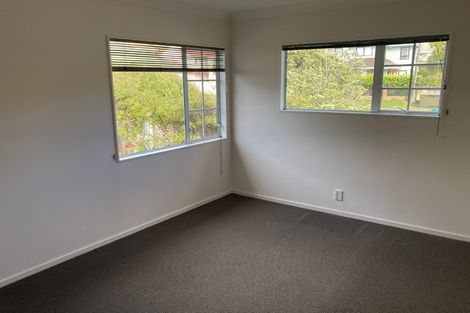 Photo of property in 143 Westchester Drive, Churton Park, Wellington, 6037