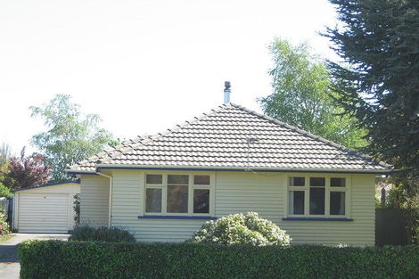 Photo of property in 69 Winters Road, Redwood, Christchurch, 8051
