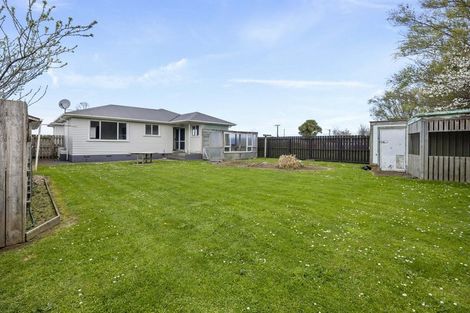 Photo of property in 13 Albert Street, Hawera, 4610