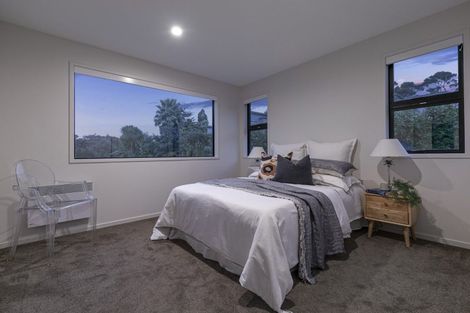 Photo of property in 21b Churchouse Road, Greenhithe, Auckland, 0632