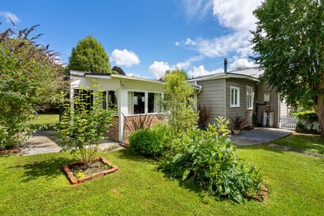 Photo of property in 12 Lismore Street, Lawrence, 9532