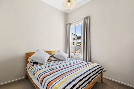 Photo of property in 96 Calliope Road, Stanley Point, Auckland, 0624