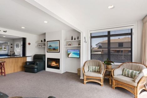 Photo of property in 10a Oceanbeach Road, Mount Maunganui, 3116