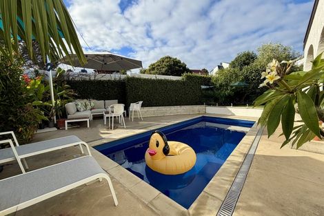 Photo of property in 41 Porritt Avenue, Chatswood, Auckland, 0626