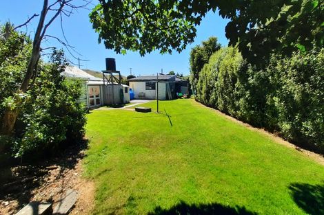 Photo of property in 27 Halsey Street, Clinton, 9534