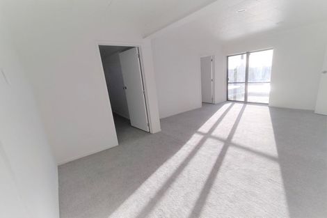 Photo of property in 18 Chevis Place, Pakuranga, Auckland, 2010