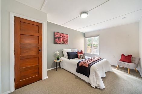 Photo of property in 18 Atiawa Crescent, Waiwhetu, Lower Hutt, 5010