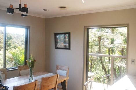 Photo of property in 45 Jonkers Road, Waitakere, Henderson, 0782