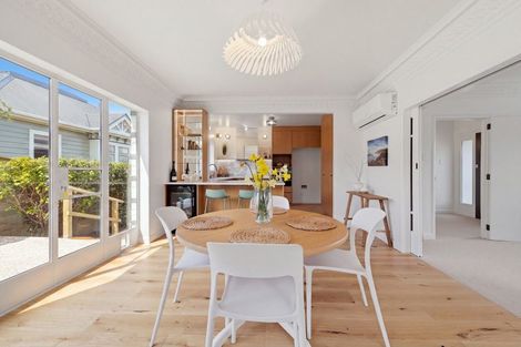 Photo of property in 48 Drivers Road, Maori Hill, Dunedin, 9010
