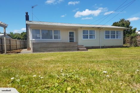 Photo of property in 2/15 Tasman Drive, Opaheke, Papakura, 2113