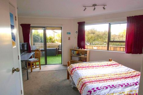 Photo of property in 53 Hankey Street, Mount Cook, Wellington, 6011