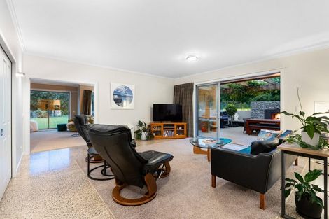 Photo of property in 2 Railway Lane, Outram, 9019