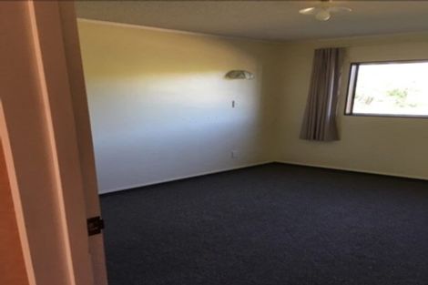 Photo of property in 327 Riverbend Road, Meeanee, Napier, 4183