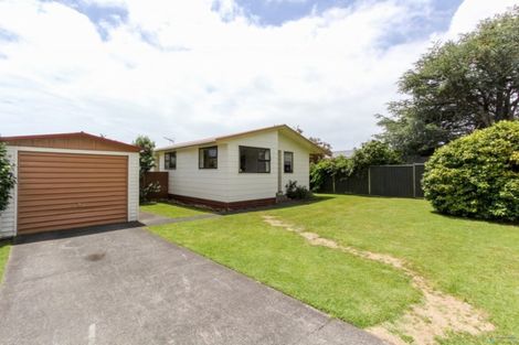 Photo of property in 3 Rahiri Street, Waitara, 4320