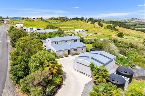 Photo of property in 215 Valley View Road, Otaika, Whangarei, 0170