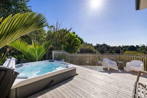 Photo of property in 12 Upper Wainui Road, Raglan, 3297