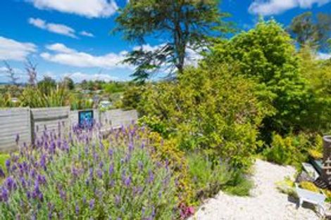 Photo of property in 319 Don Buck Road, Massey, Auckland, 0614