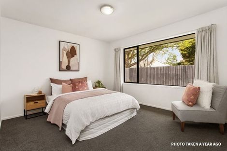 Photo of property in 2/30 Lees Road, Strowan, Christchurch, 8052