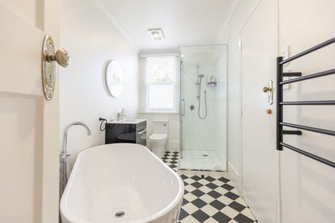 Photo of property in 105 Liverpool Street, College Estate, Whanganui, 4500