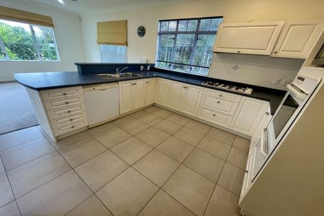 Photo of property in 3 Ridley Green, Churton Park, Wellington, 6037