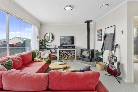 Photo of property in 42 Eskdale Road, Papakowhai, Porirua, 5024