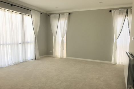 Photo of property in 66 Symes Drive, Red Beach, 0932