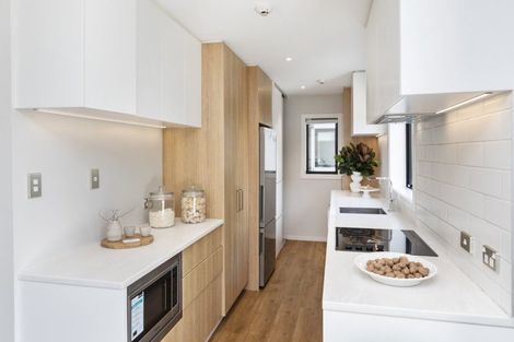 Photo of property in 2/18 Carlton Mill Road, Merivale, Christchurch, 8014