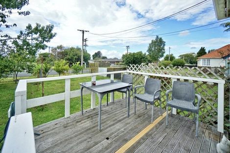Photo of property in 14 Station Road, Te Puke, 3119