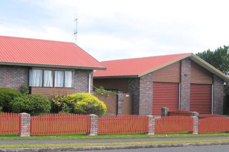 Photo of property in 1 Emma Place, Pukete, Hamilton, 3200
