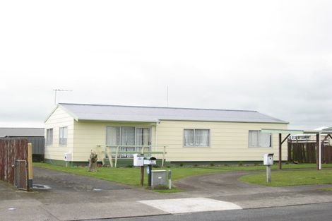 Photo of property in 9 Desmond Place, Bell Block, New Plymouth, 4312