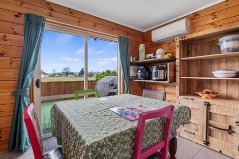 Photo of property in 5 Amethyst Place, Pukehangi, Rotorua, 3015