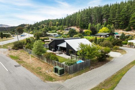 Photo of property in 6 Kingan Road, Luggate, Cromwell, 9383