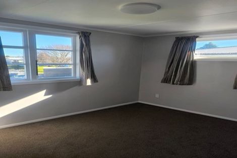 Photo of property in 220 Balmoral Drive, Tokoroa, 3420