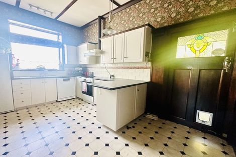 Photo of property in 18 Stour Street, Oamaru, 9400