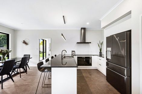 Photo of property in 254 Riverbend Road, Meeanee, Napier, 4110