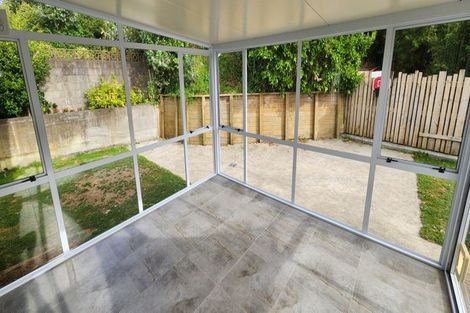 Photo of property in 21 Whakawhiti Street, Marfell, New Plymouth, 4310