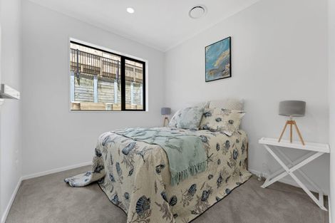 Photo of property in 124 Mcquoids Road, Flat Bush, Auckland, 2019