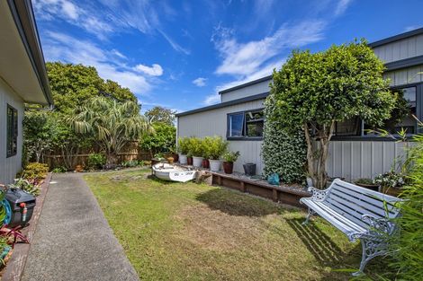 Photo of property in 150a One Tree Point Road, One Tree Point, 0118