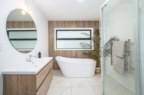 Photo of property in 85 Reading Street, Greytown, 5712