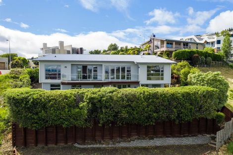 Photo of property in 65 Longhurst Terrace, Cashmere, Christchurch, 8022