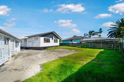 Photo of property in 4 Serrano Place, Clover Park, Auckland, 2023