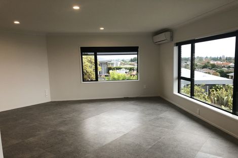 Photo of property in 21 Norton Road, Otumoetai, Tauranga, 3110